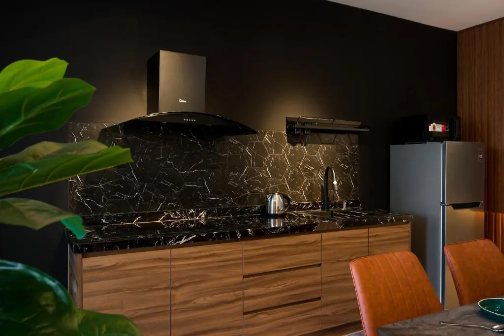 Nowhere 2Br & 2Bath Apartment With Balcony @ Reizz Residences Kuala Lumpur