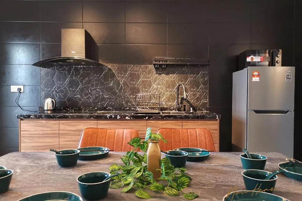 Nowhere 2Br & 2Bath Apartment With Balcony @ Reizz Residences Kuala Lumpur 0*,  Malaysia
