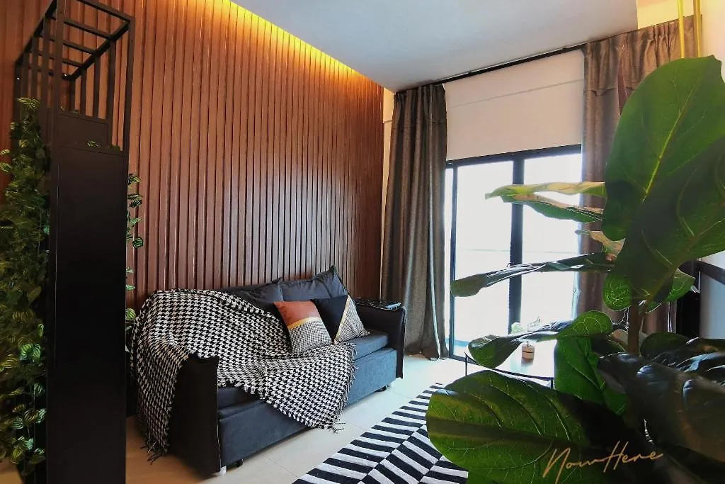 Nowhere 2Br & 2Bath Apartment With Balcony @ Reizz Residences Kuala Lumpur