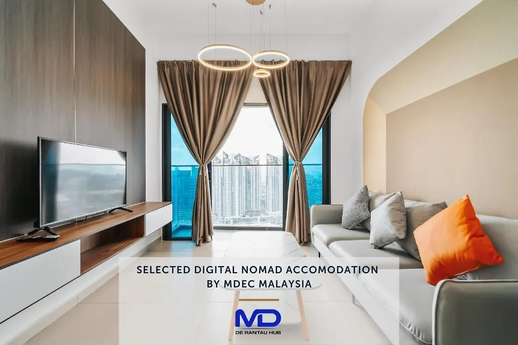 Nowhere 2Br & 2Bath Apartment With Balcony @ Reizz Residences 吉隆坡